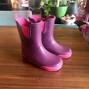 ☔️ Size 10 rain boots